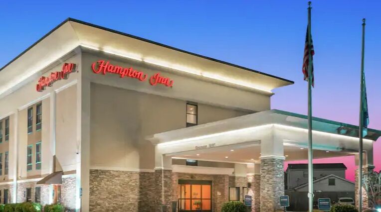 Hampton Inn Hixson Экстерьер фото